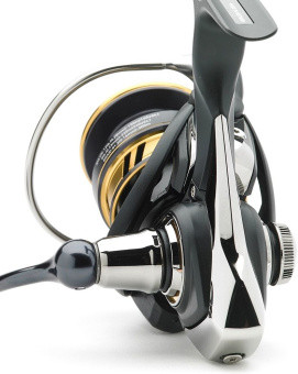Daiwa Legalis LT 2500D